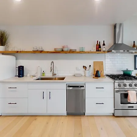 Cedrona Cove Cottage